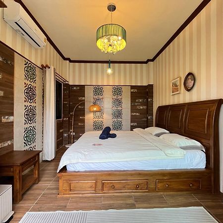 Mana-An Lake Hill Resort มานาอันเลคฮิลล์รีสอร์ต チエンマイ エクステリア 写真