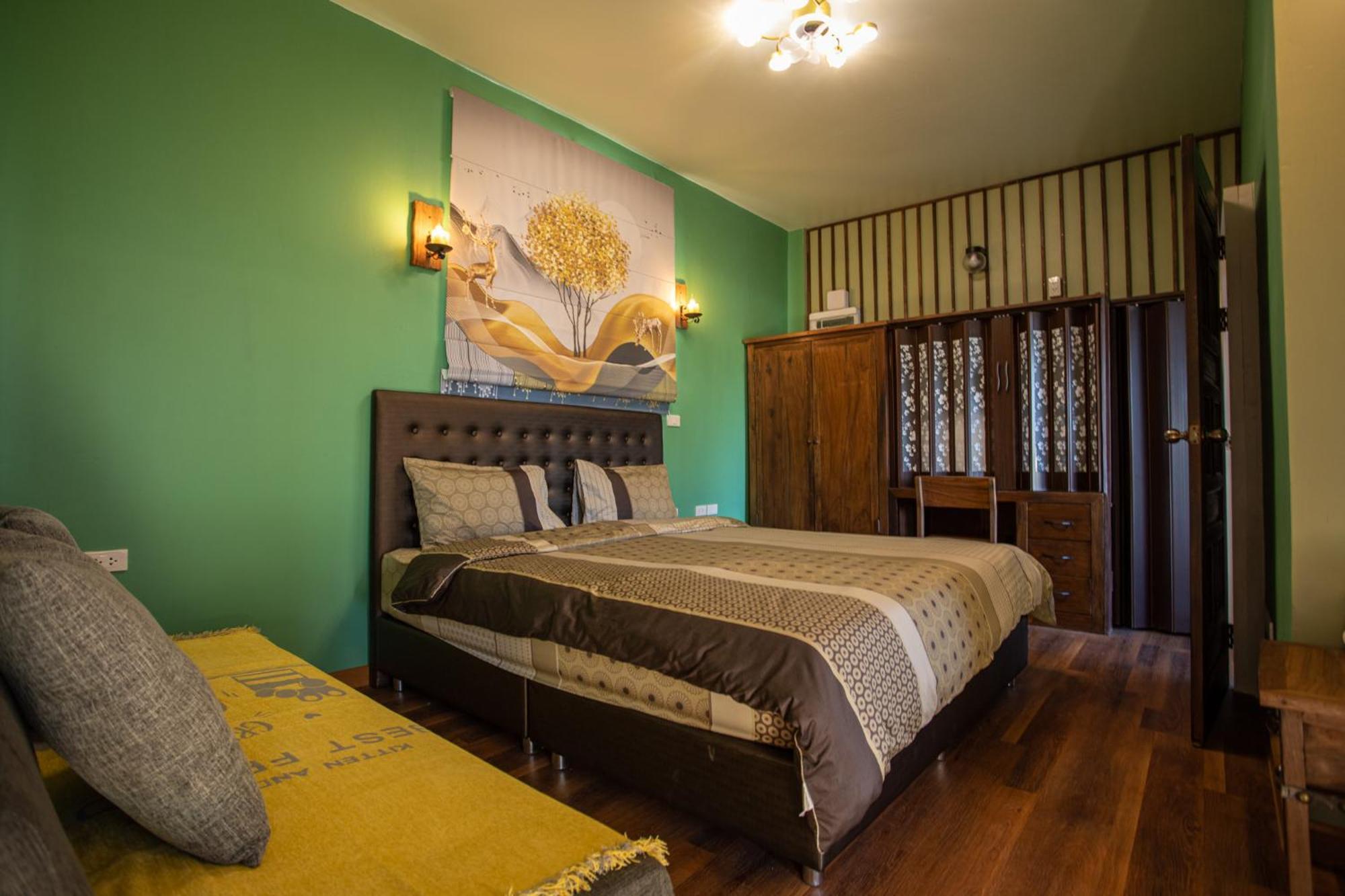 Mana-An Lake Hill Resort มานาอันเลคฮิลล์รีสอร์ต チエンマイ エクステリア 写真