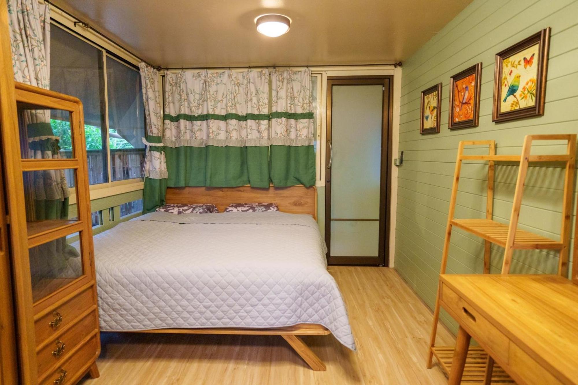 Mana-An Lake Hill Resort มานาอันเลคฮิลล์รีสอร์ต チエンマイ エクステリア 写真