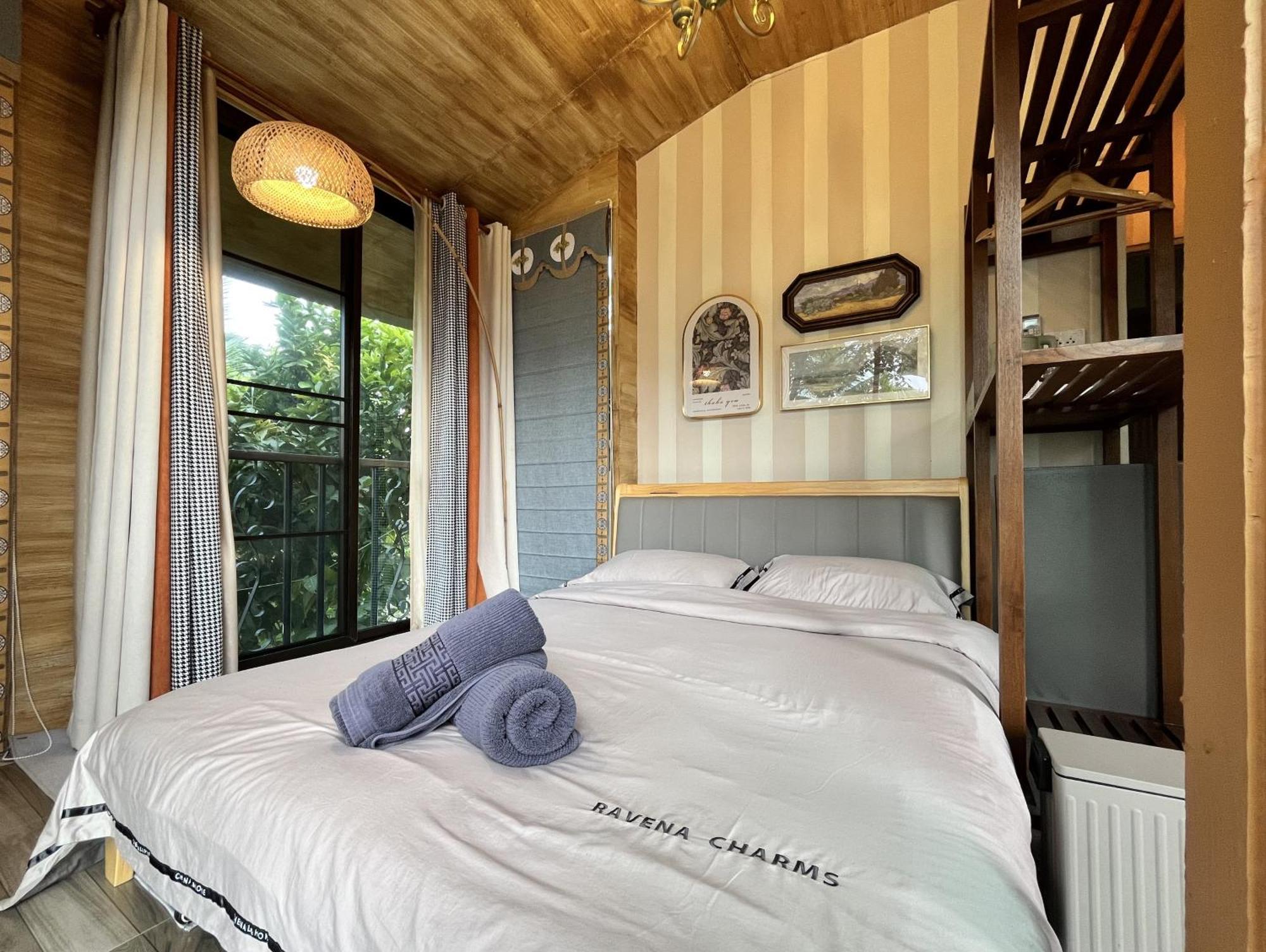 Mana-An Lake Hill Resort มานาอันเลคฮิลล์รีสอร์ต チエンマイ エクステリア 写真
